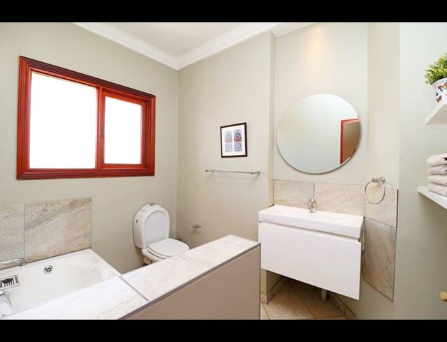 3 BEDROOM APARTMENT TO LET IN DUNKELD WEST